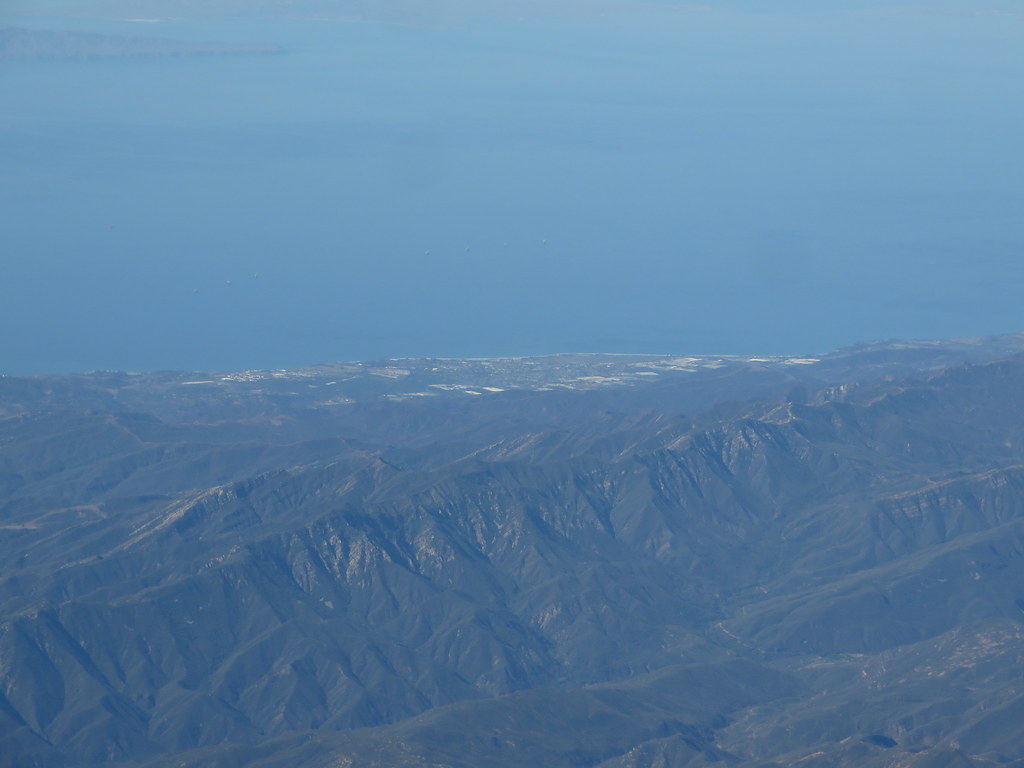 whale watching Santa Barbara harbor boat ocean trip